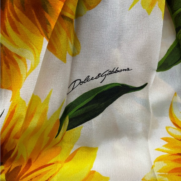 Dolce Gabanna Sunflower Pleated Skirt - Picture 2 of 4